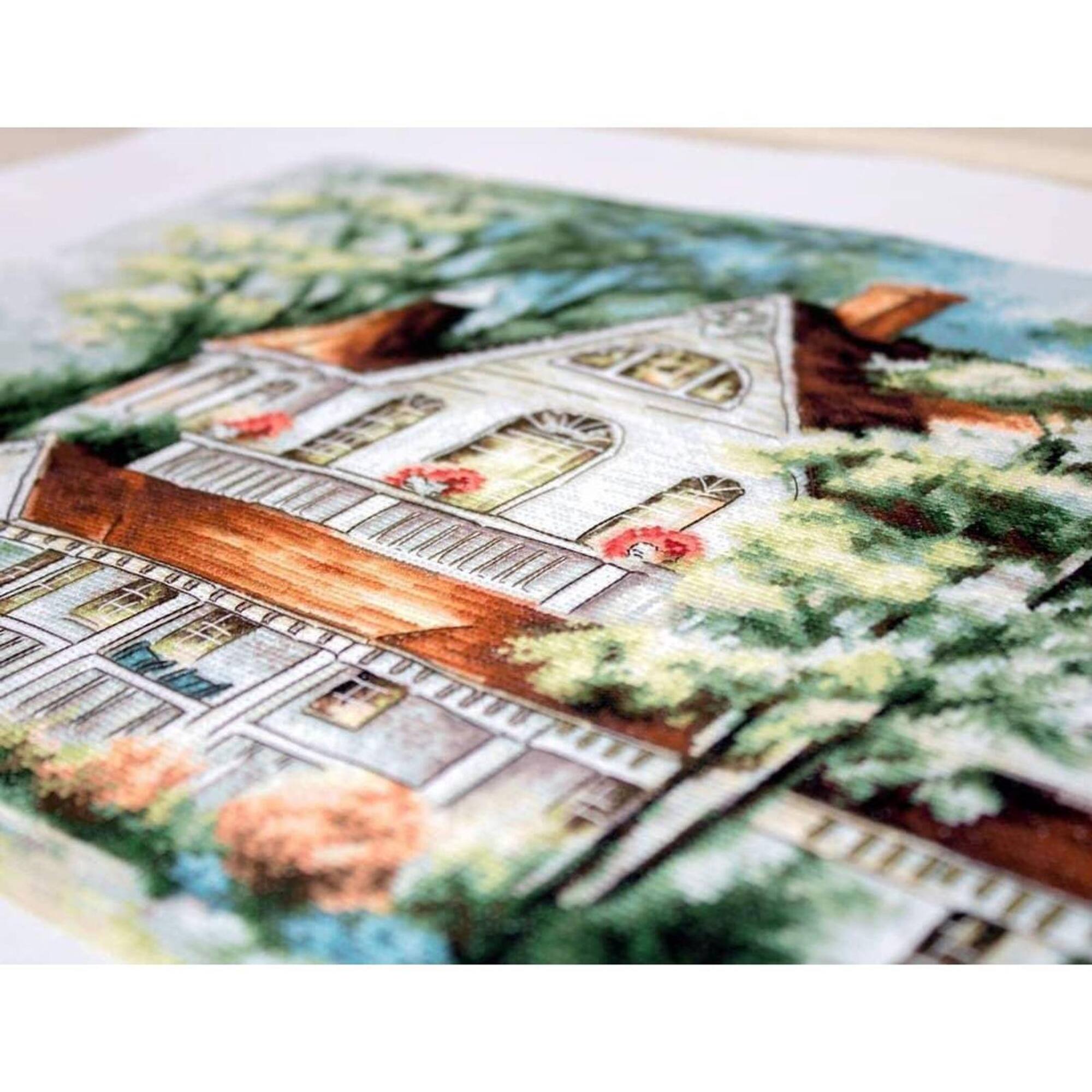 Luca-S The Lake House Counted Cross Stitch Kit